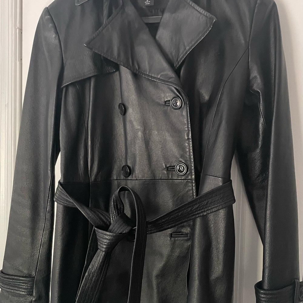 Genuine Leather jacket. Black.